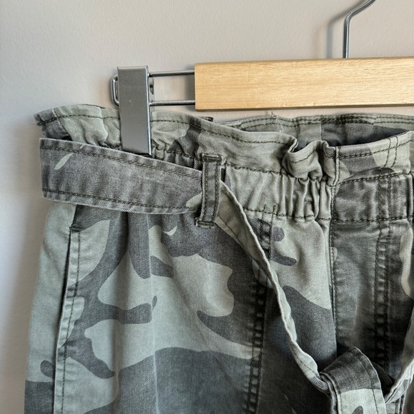 Sanctuary Standard Surplus Women's Cargo Pants Size 29 Camouflage Stretch - Picture 4 of 14